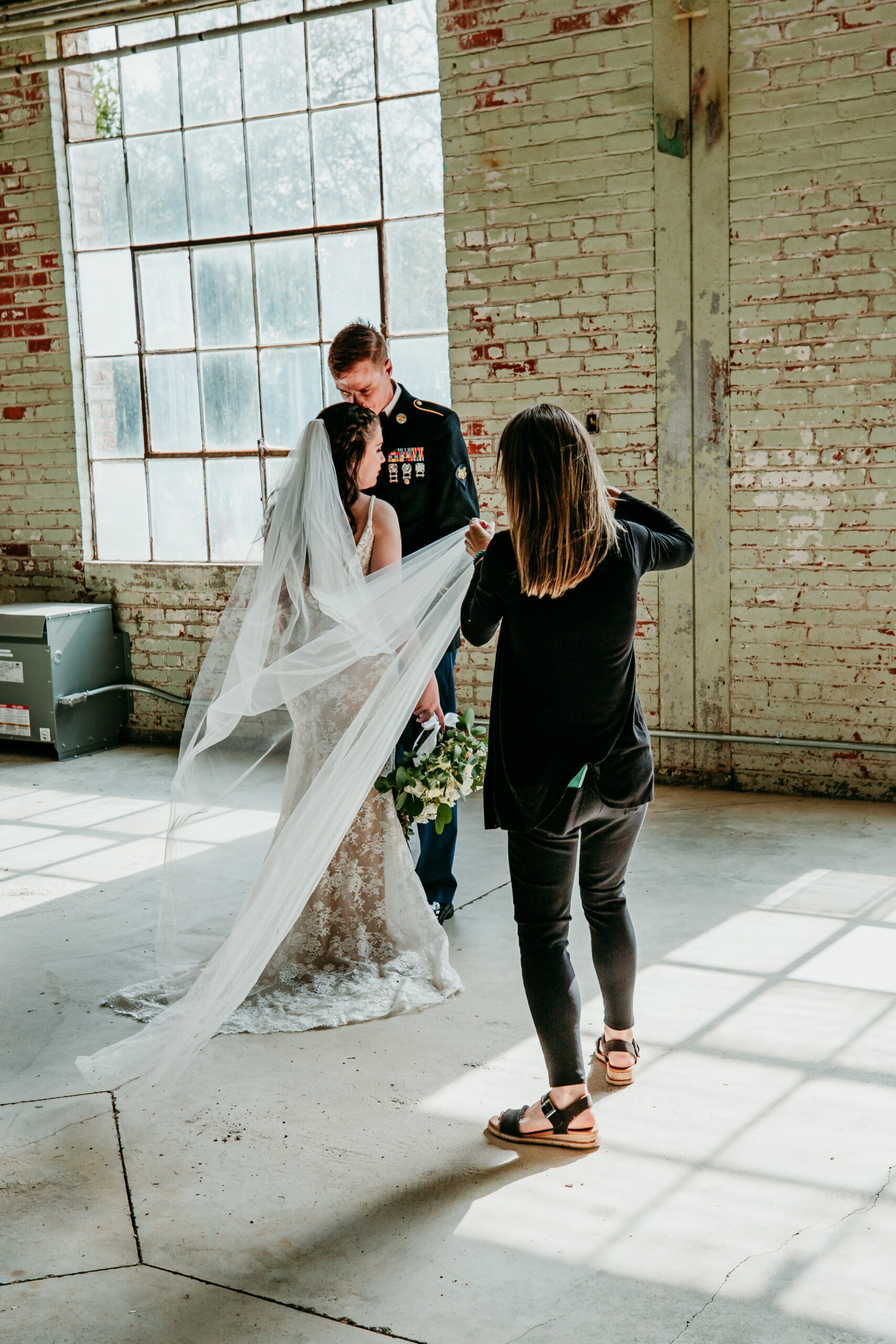 Reasons to Hire a Professional Wedding Photographer